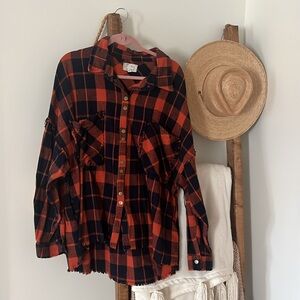 Oli & Hali Plaid Fringe Oversized Snap Front Top M/L